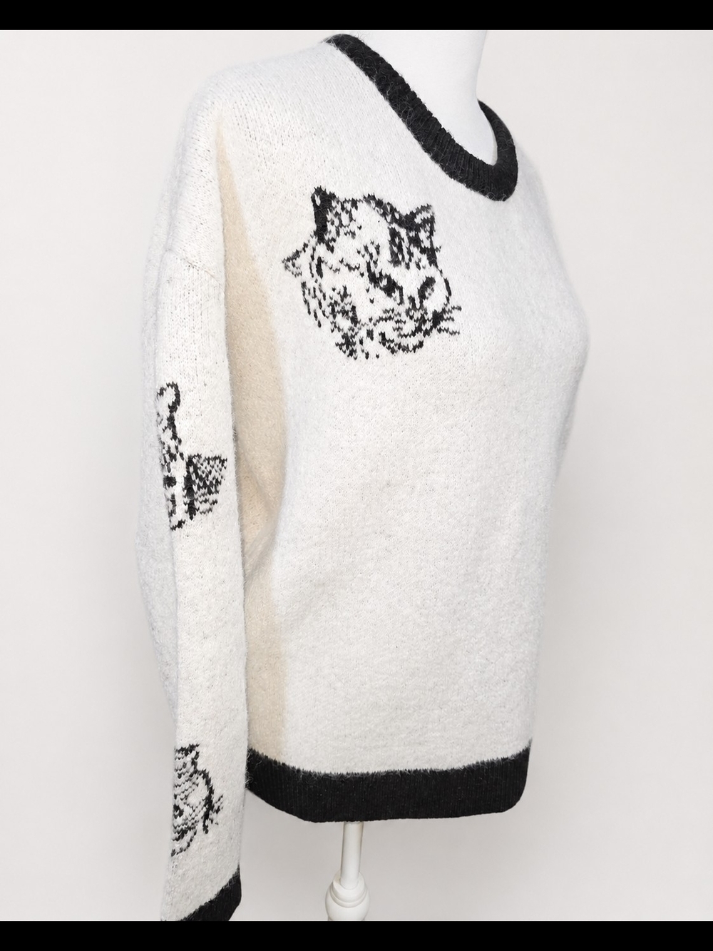 Soft ivory-gray heathered knit sweater NWT - Picture 3 of 7